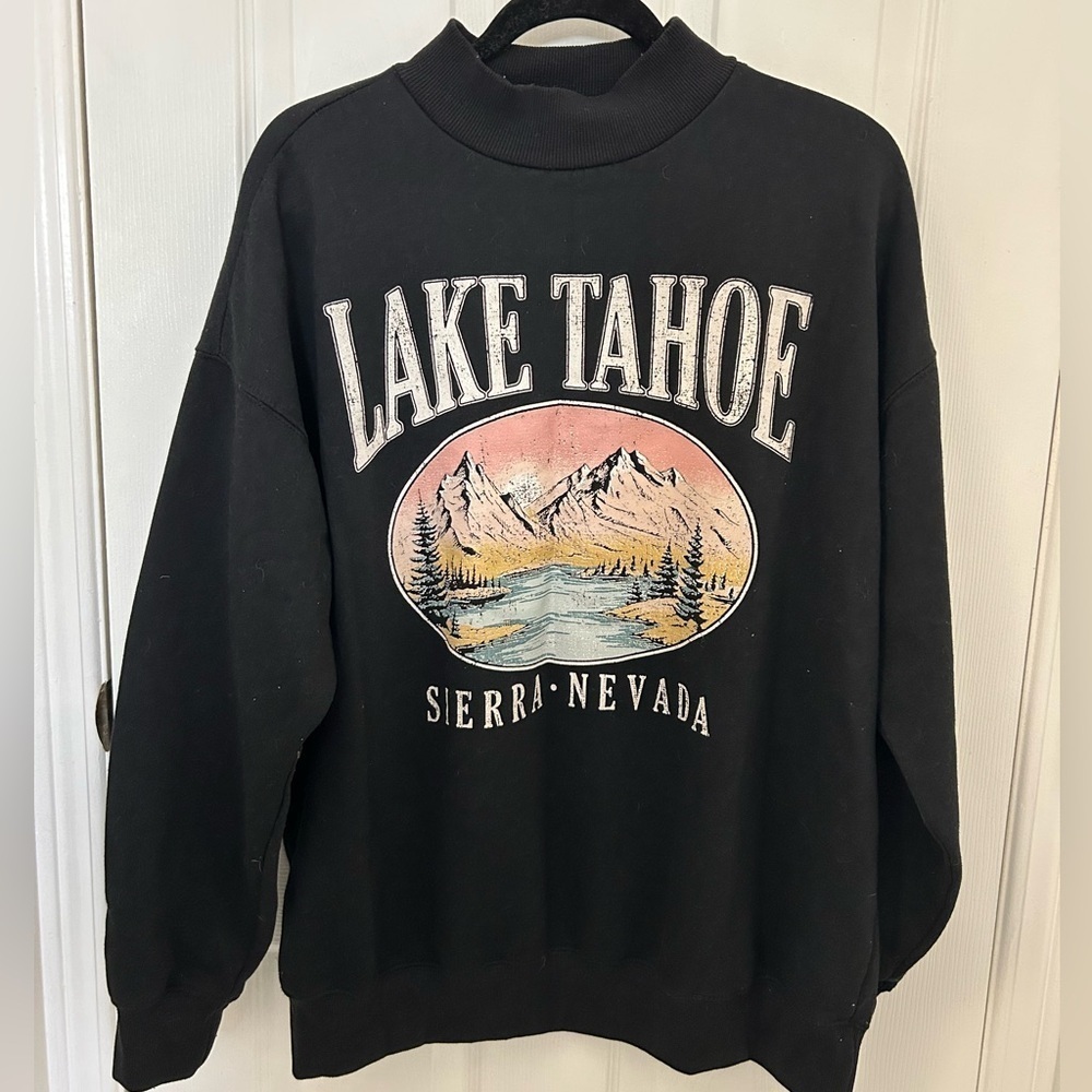 Oversized Lake Tahoe Black Sweatshirt, Sz M